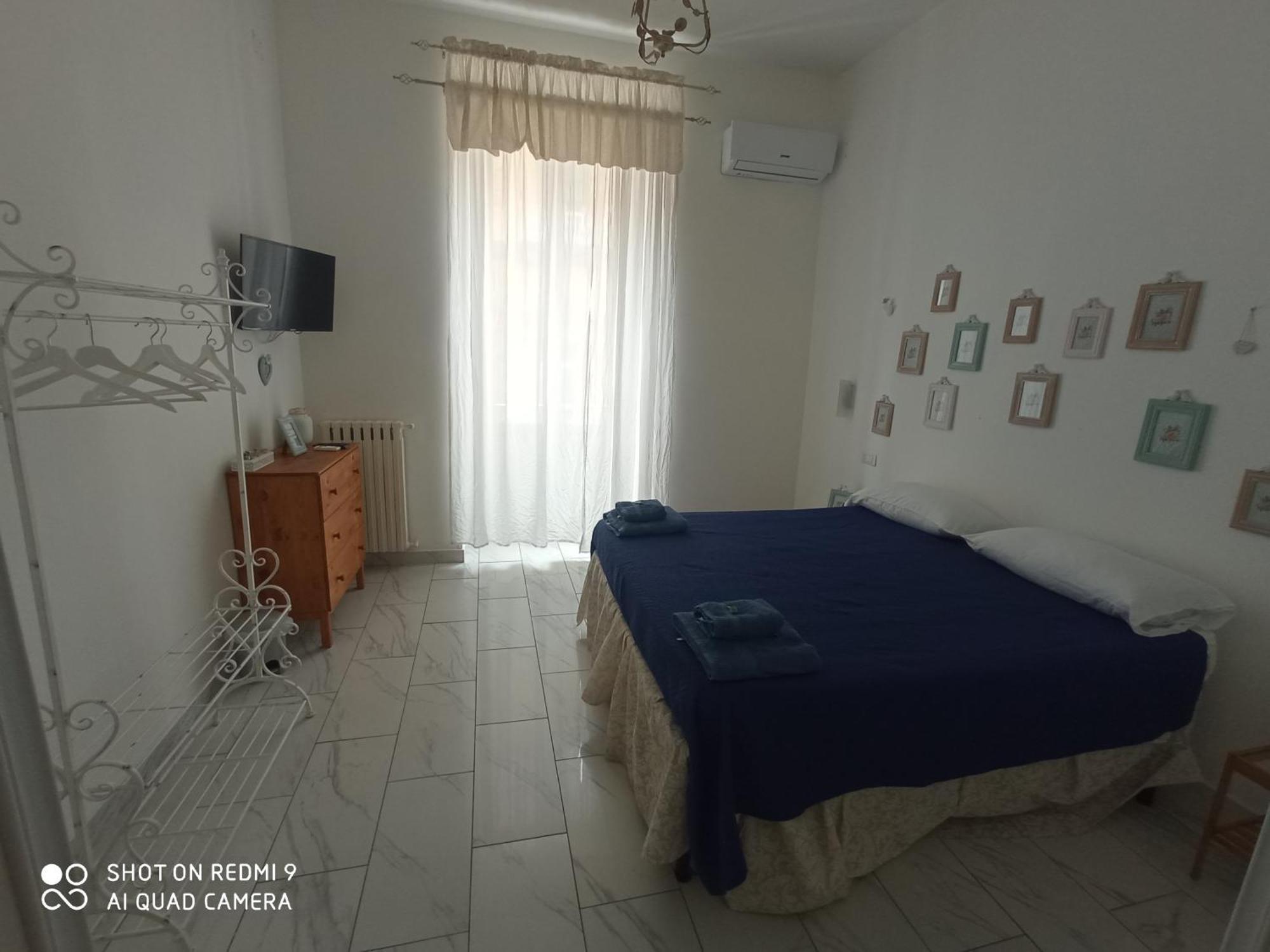 La Maison Di Wanda Bed & Breakfast เนเปิลส์ ภายนอก รูปภาพ